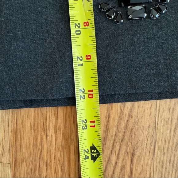 Trina Turk Charcoal Gray Pencil Skirt Straight Rhinestones Embellished Size 10 - Picture 5 of 7